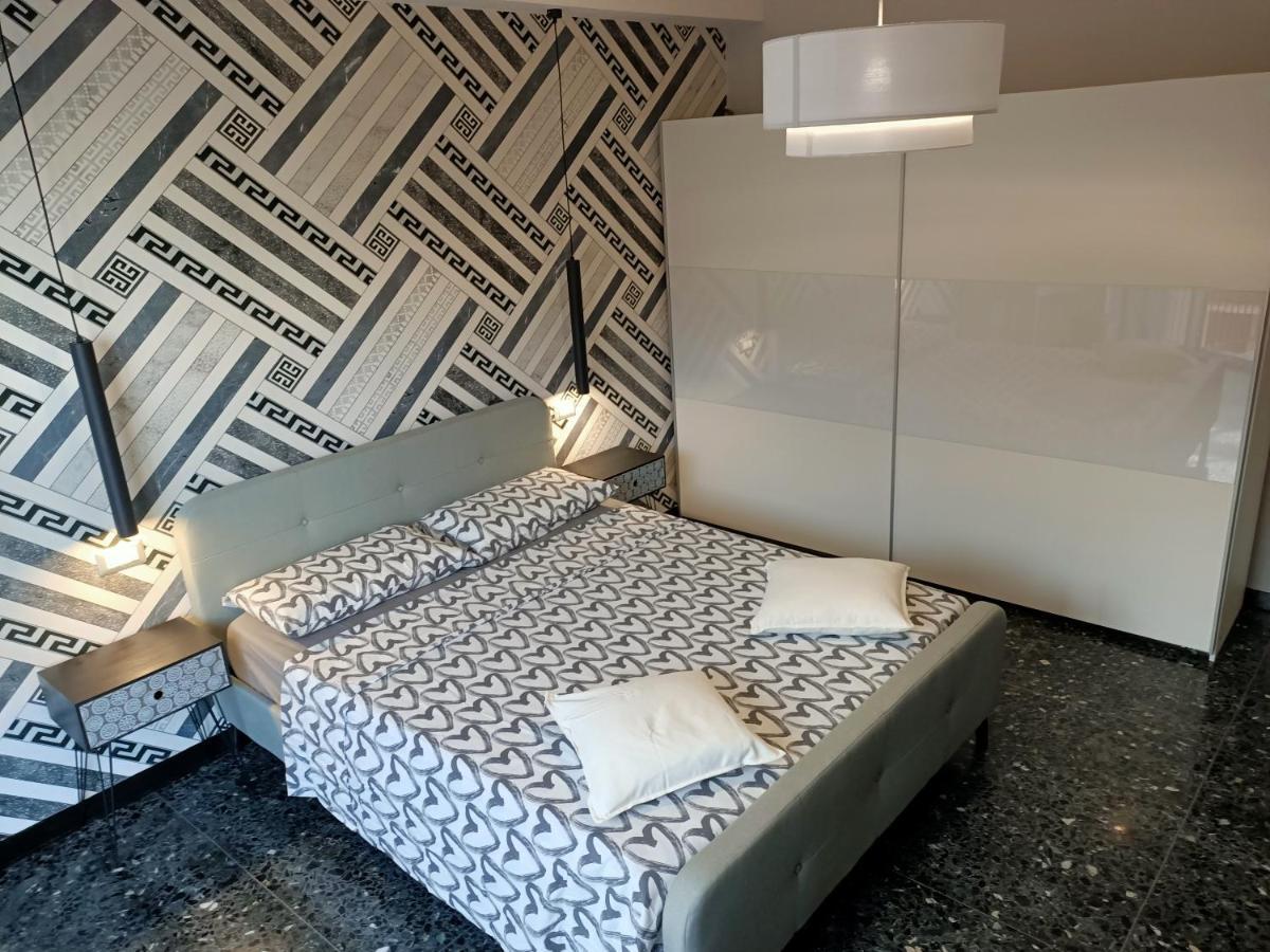 Appartamento La Casa di Noemi Savona Esterno foto
