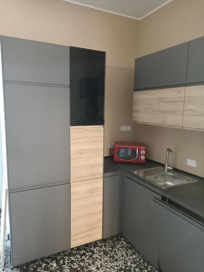 Appartamento La Casa di Noemi Savona Esterno foto